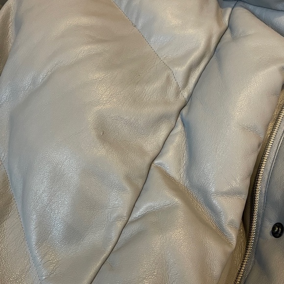Aritzia Wilfred the cloud puff leather jacket coat in marble grey size large - Picture 9 of 16